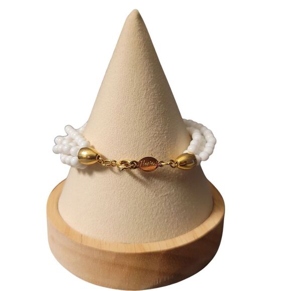 Napier White Beaded Bracelet - Picture 2 of 2